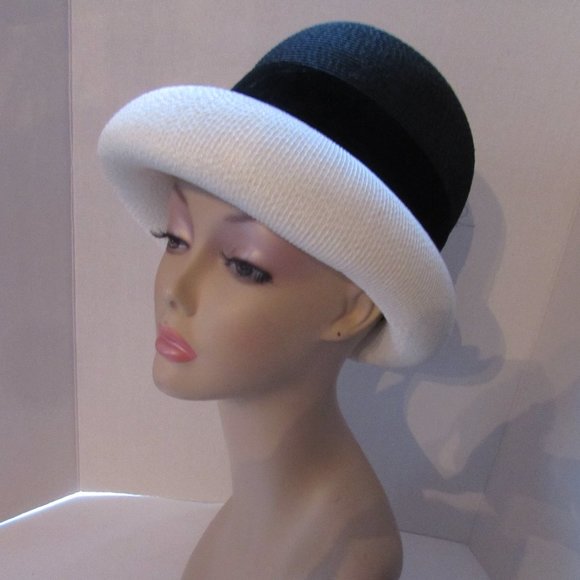 SALE Vintage Hat Lampshade Style Black White Red Rose main image 6